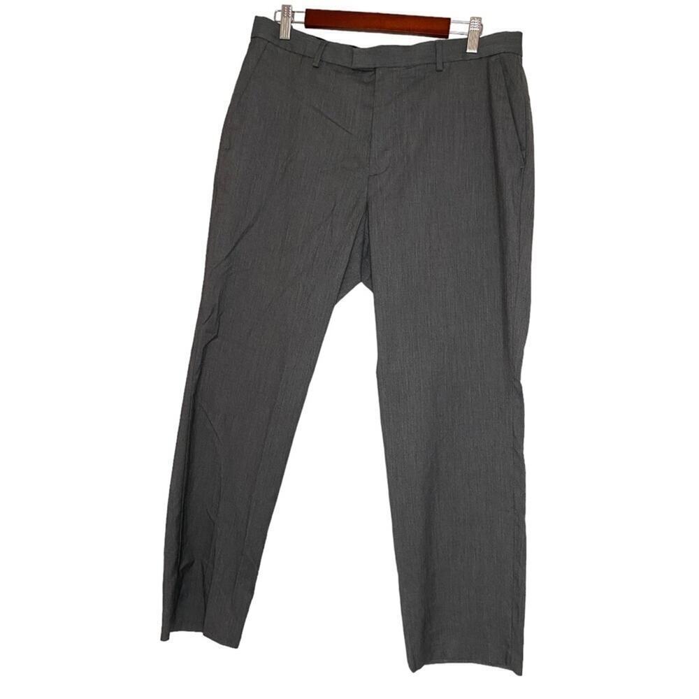 Calvin Klein Classic Fit Flat Front Gray Men’s Cool Tech Wrinkle Resistant Pants